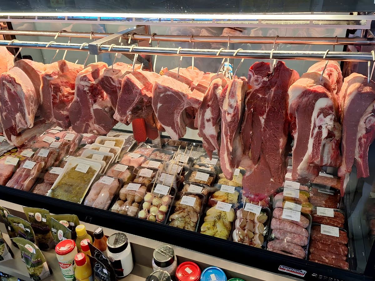 Carne fresca no açougue